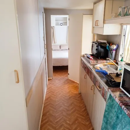 Chaleureux Au Grau-du-roi, 20 M², Avec Terrasse Le Grau-du-Roi